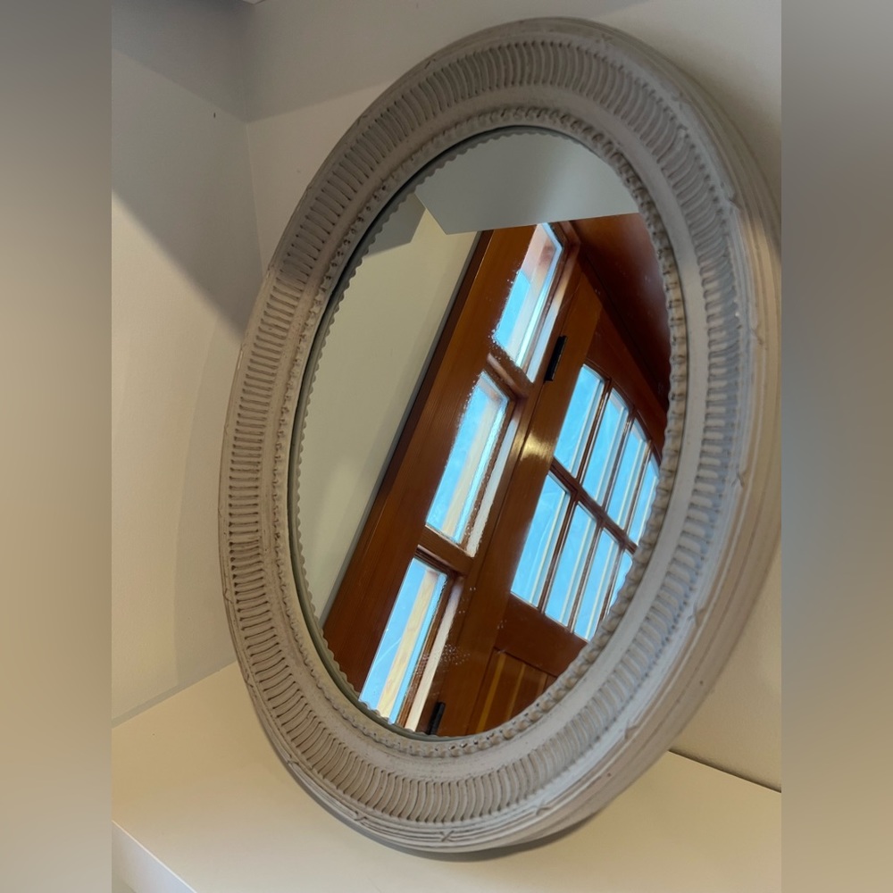Oval mirror